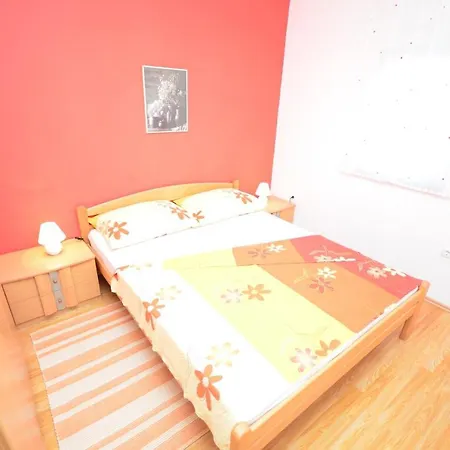 Appartement With A Parking Space - Kozjak, - 18556 *