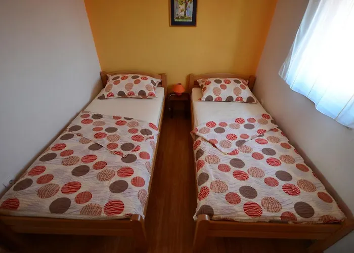 With Parking Space - Kozjak, - 18556 아파트 *