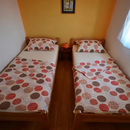 With A Parking Space - Kozjak, - 18556 Apartment *